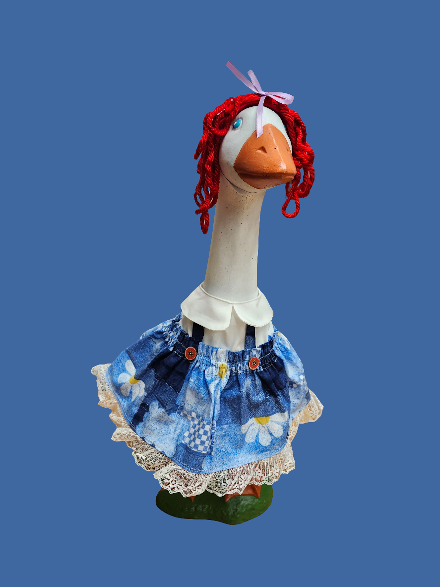 Girl Ragdoll goose outfit