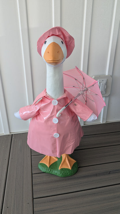 Raincoat goose outfit