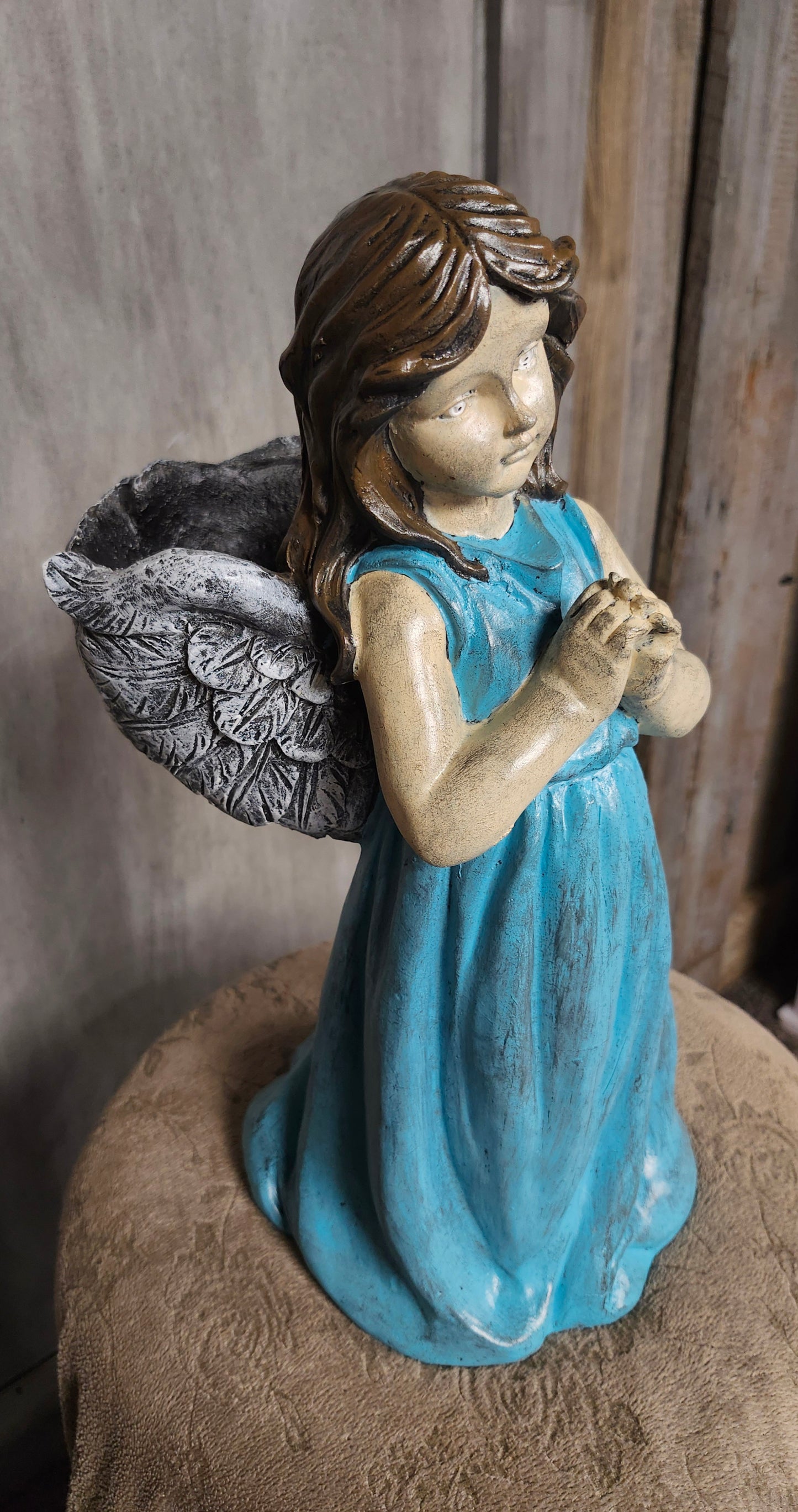 Angel planter on back