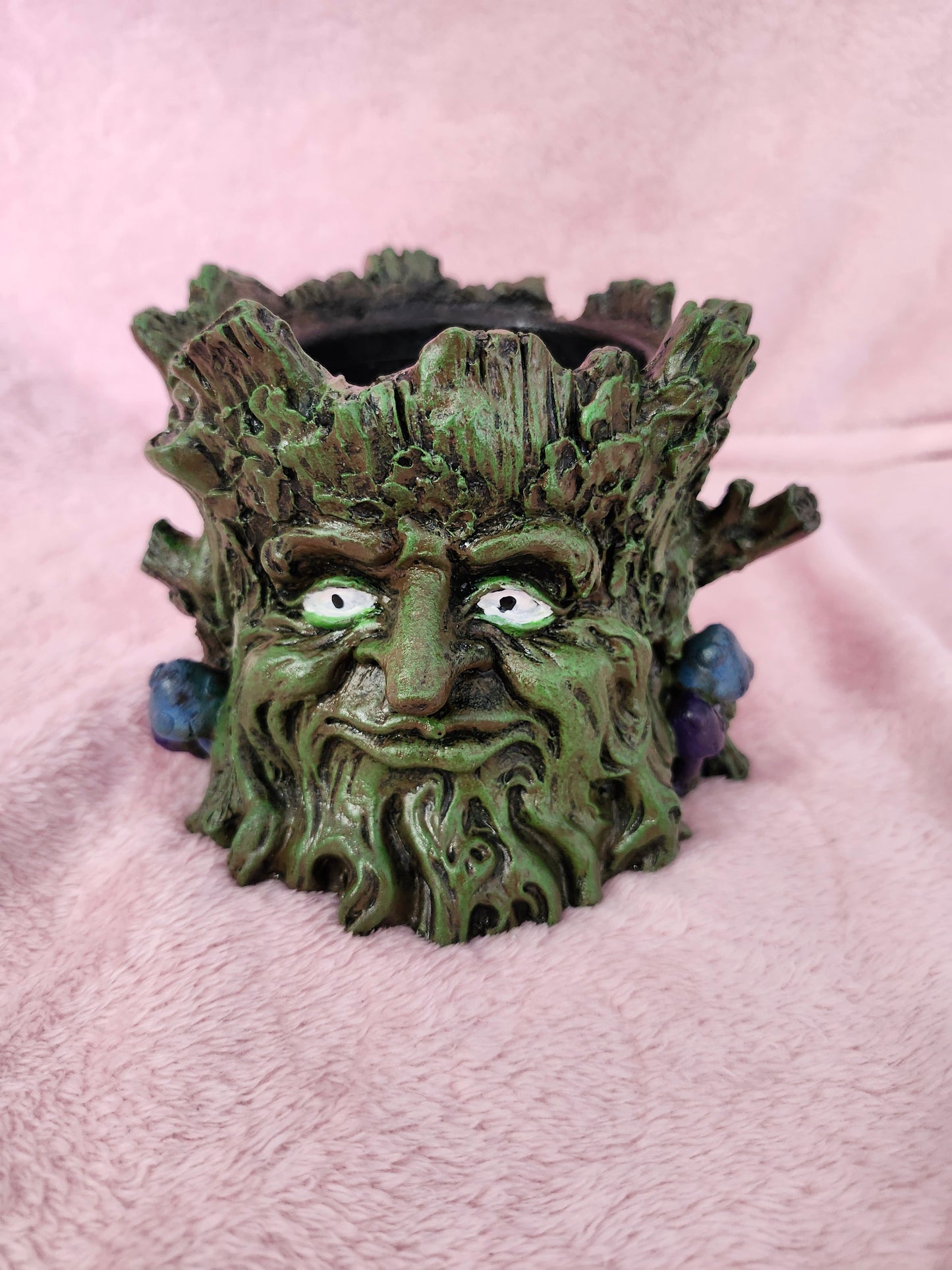 Tree face succulent planter