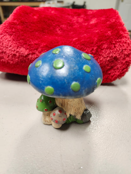 Fairy garden triple mushroom