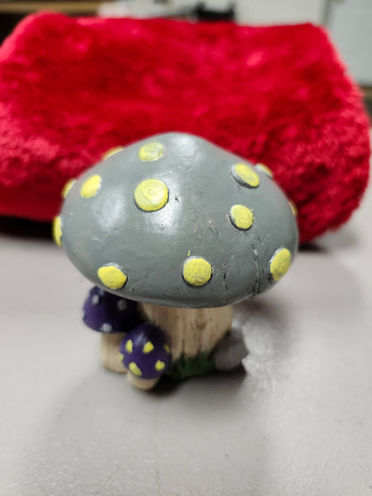 Fairy garden triple mushroom