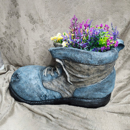 Old shoe large planter