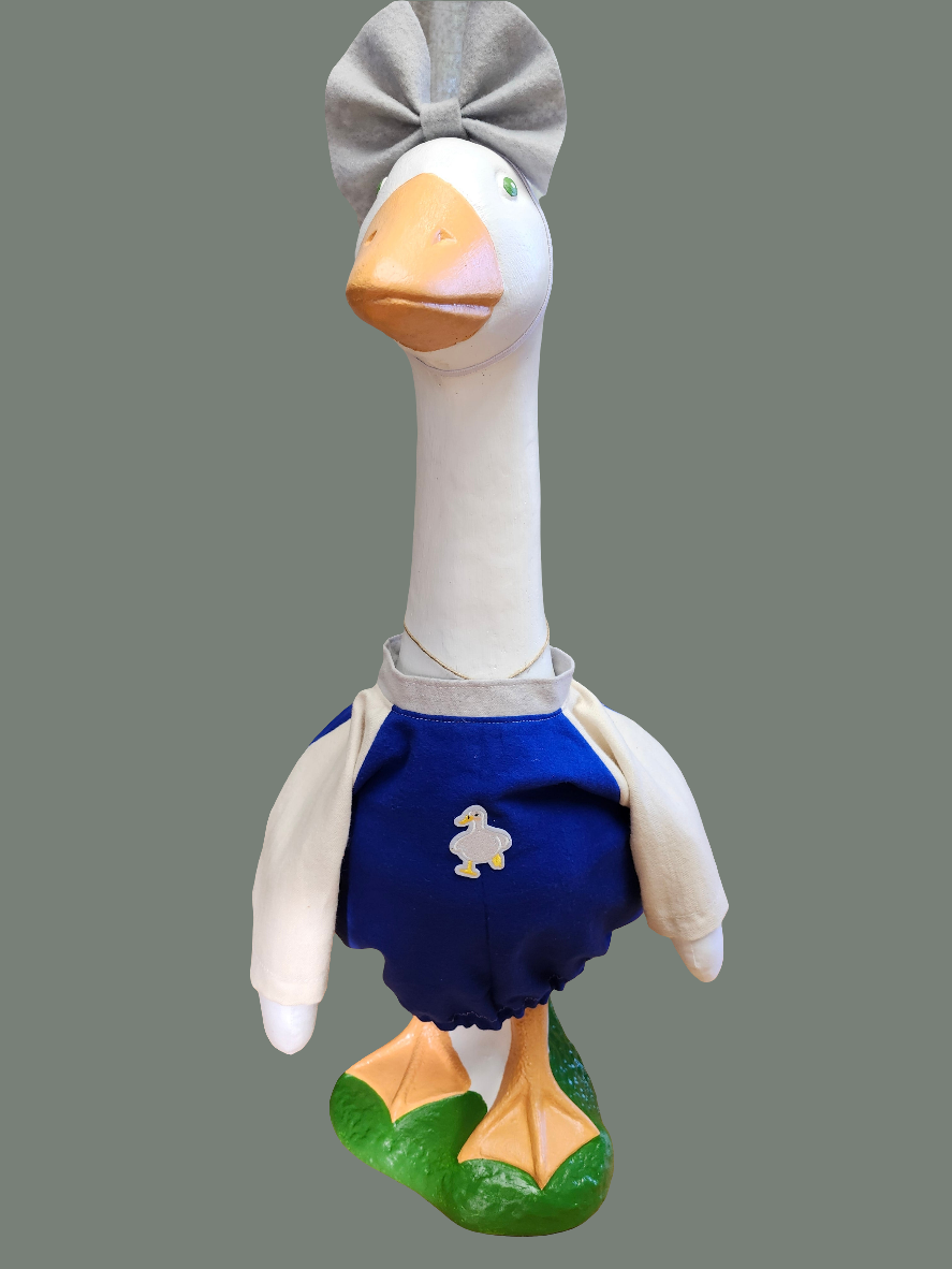 Sweatshirt Goose patch with bow