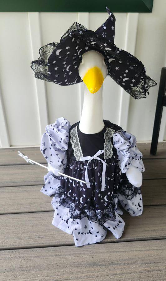 Star/Moon Witch goose outfit