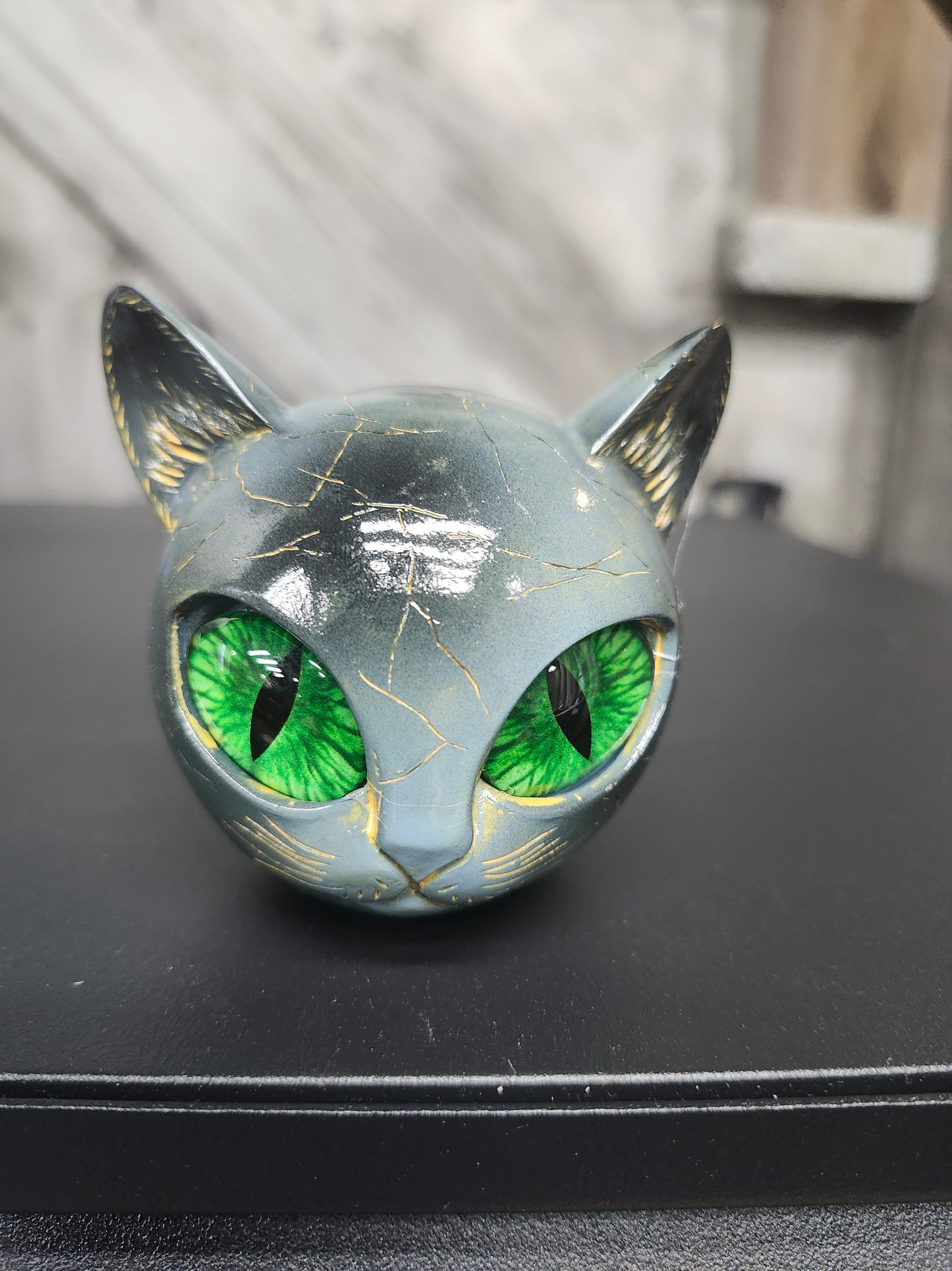 Novelty Cat Heads with colored eyes